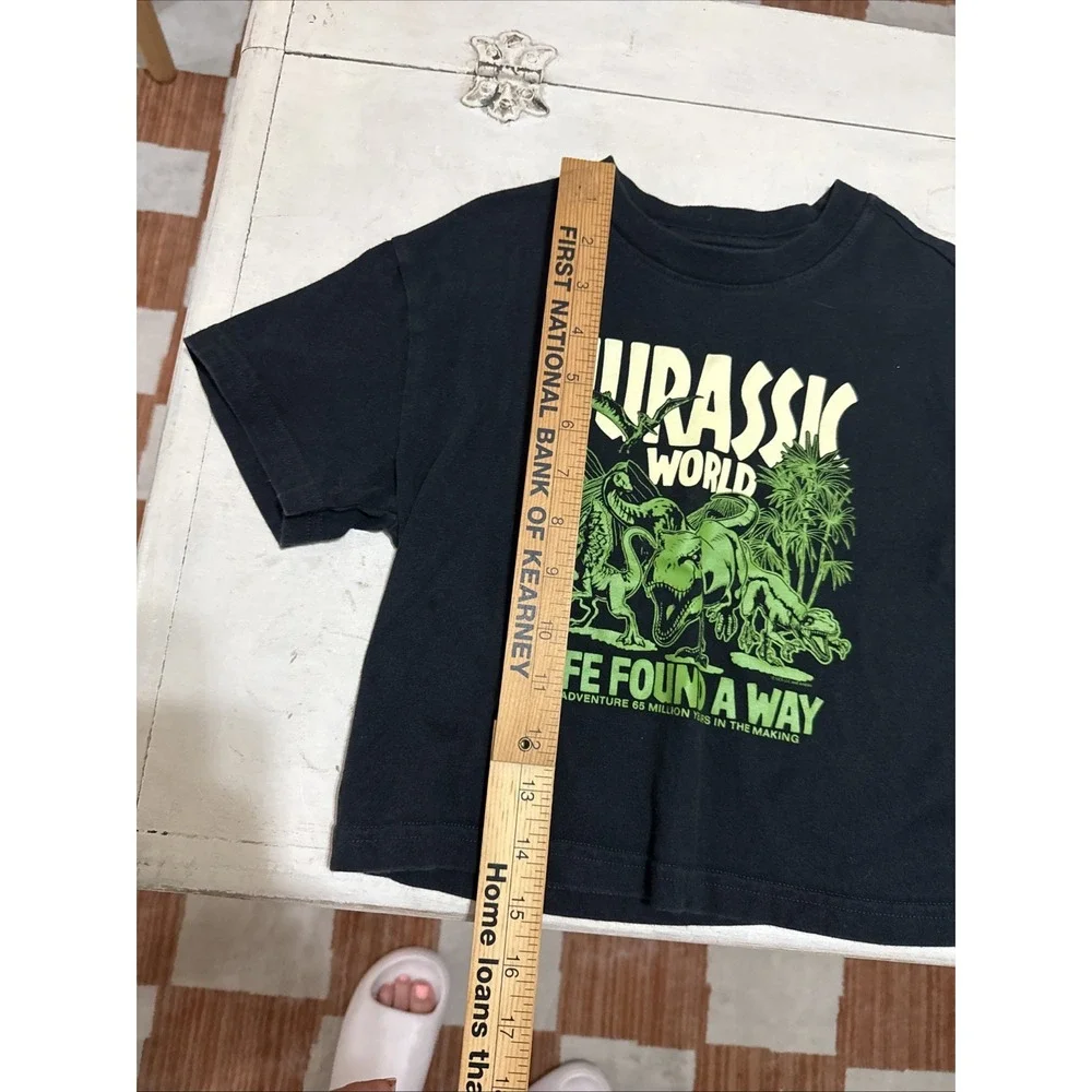 Baby Gap Jurassic World Kids 4 Years SS T-Shirt Black 🦕life Finds A Way
